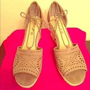 unisa hayzi espadrille wedge sandal